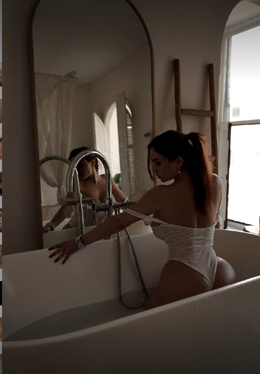 A playful frame from Miranda Faith nude — online in Amman