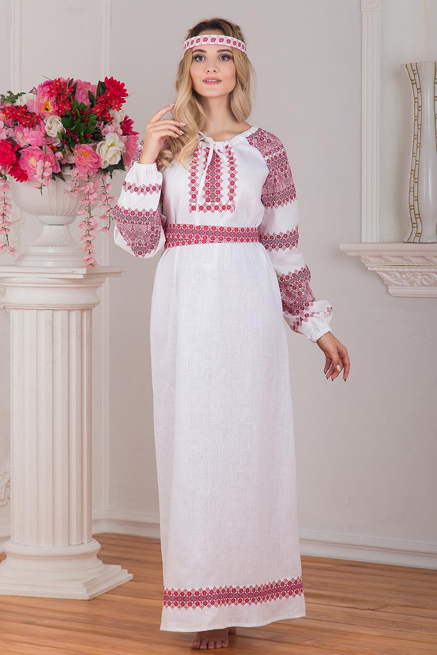 Women in Slavic costumes in Amman