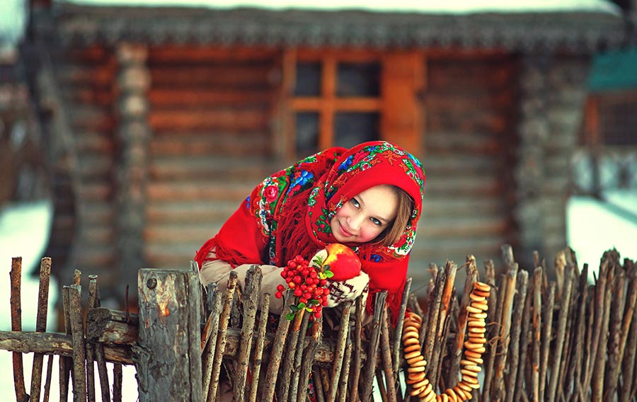 Sexy girl Women in Slavic costumes in Amman