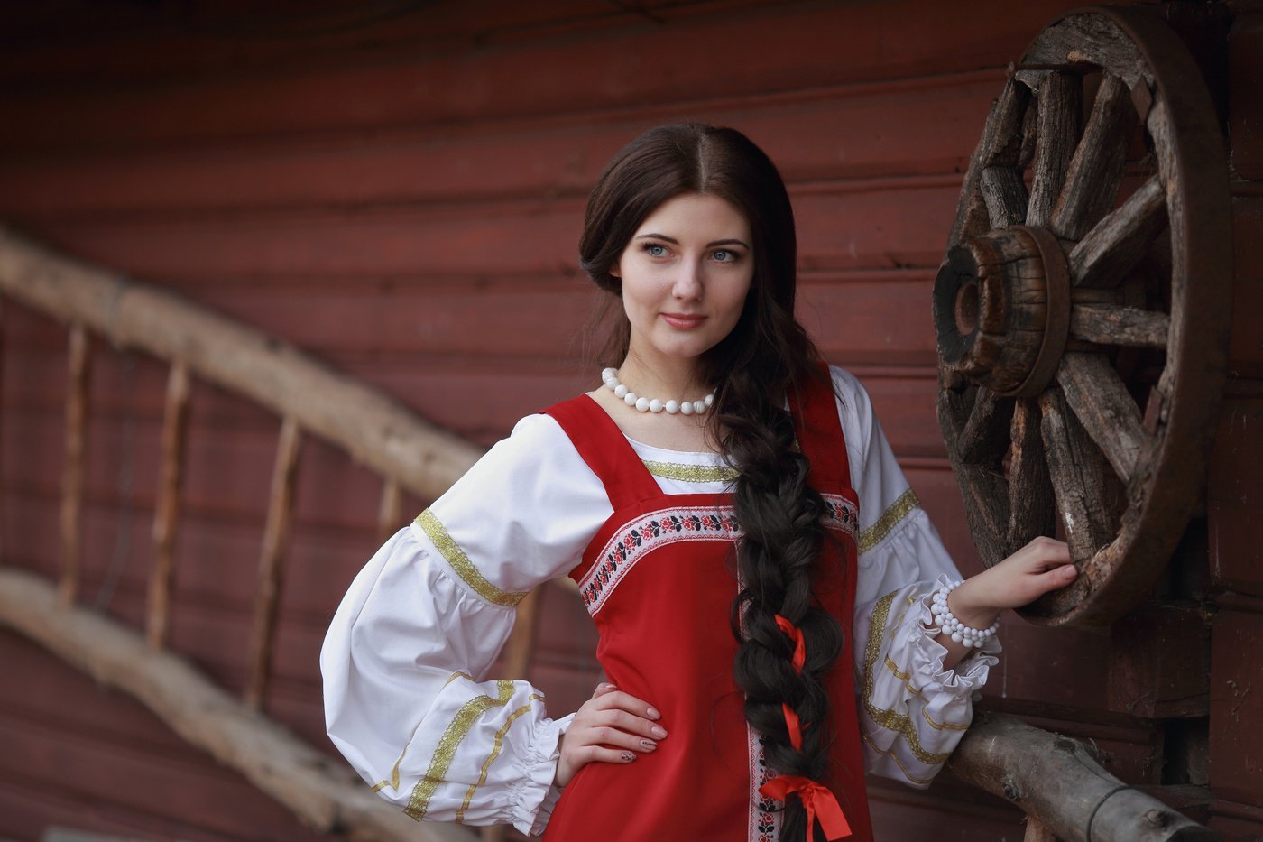 Girls in Slavic costumes in Amman