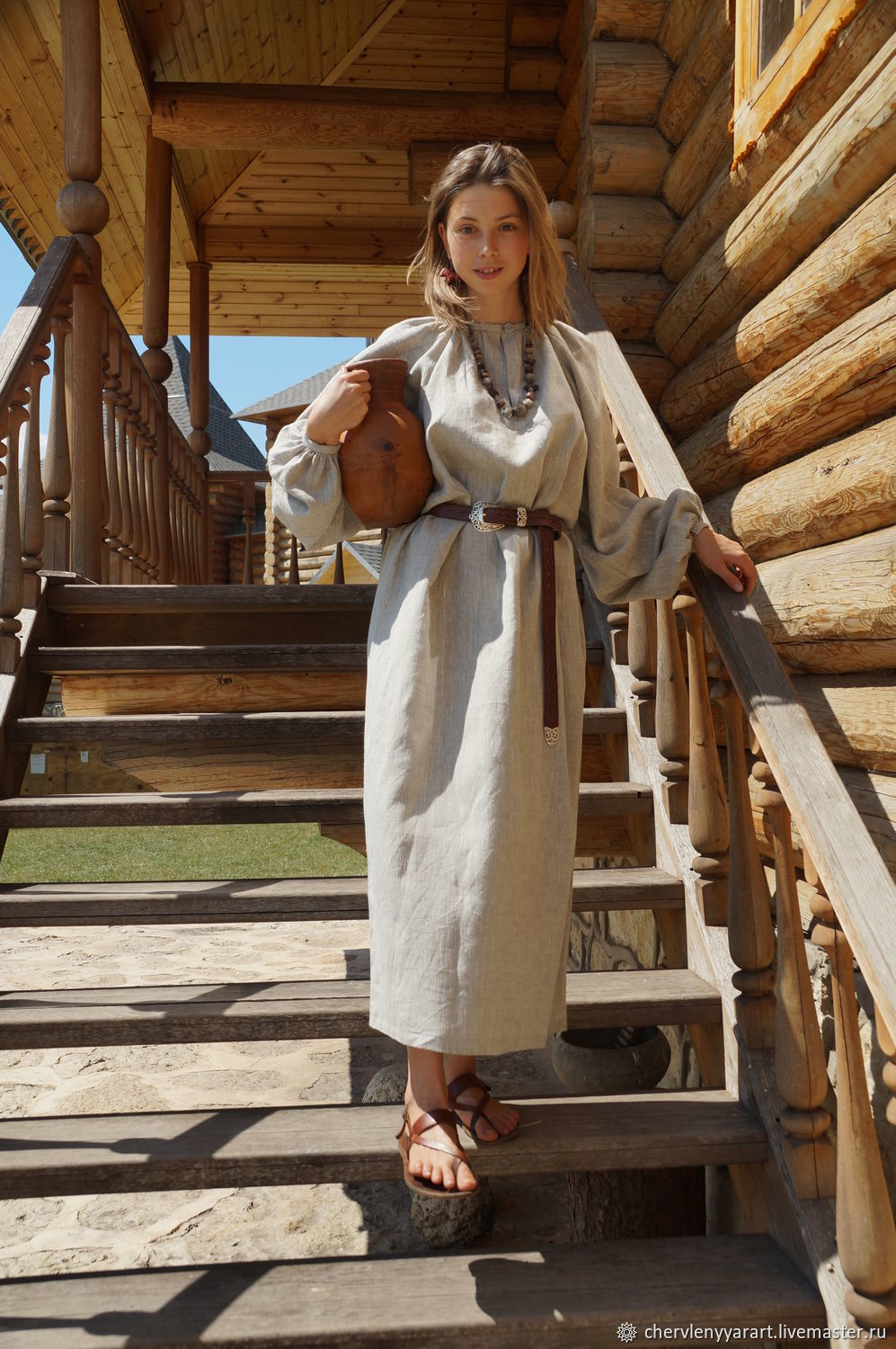 Girls in Slavic costumes in Amman